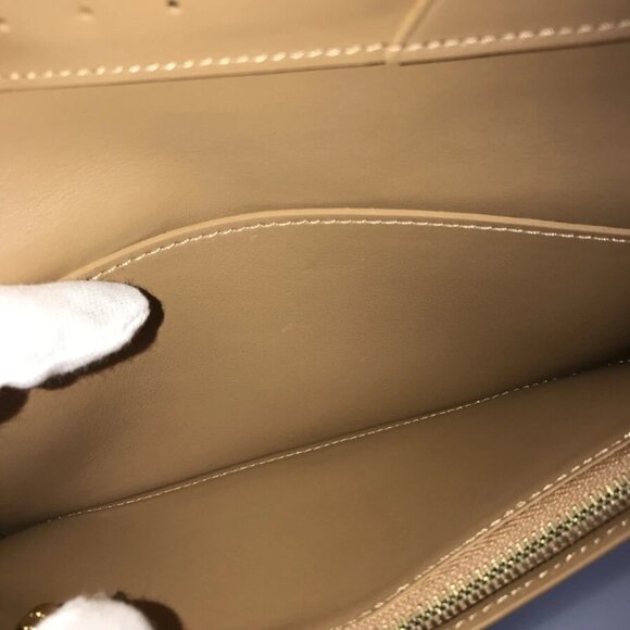 LOUIS VUITTON Taurillon Leather LV Vertical Wallet M81330 Long wallet bifold - Picture 4 of 16